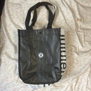 Lululemon black bag